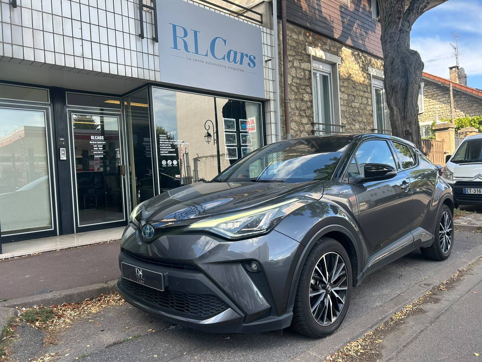 Toyota C-Hr 184 Hybrid CVT 153 cv Distinctive