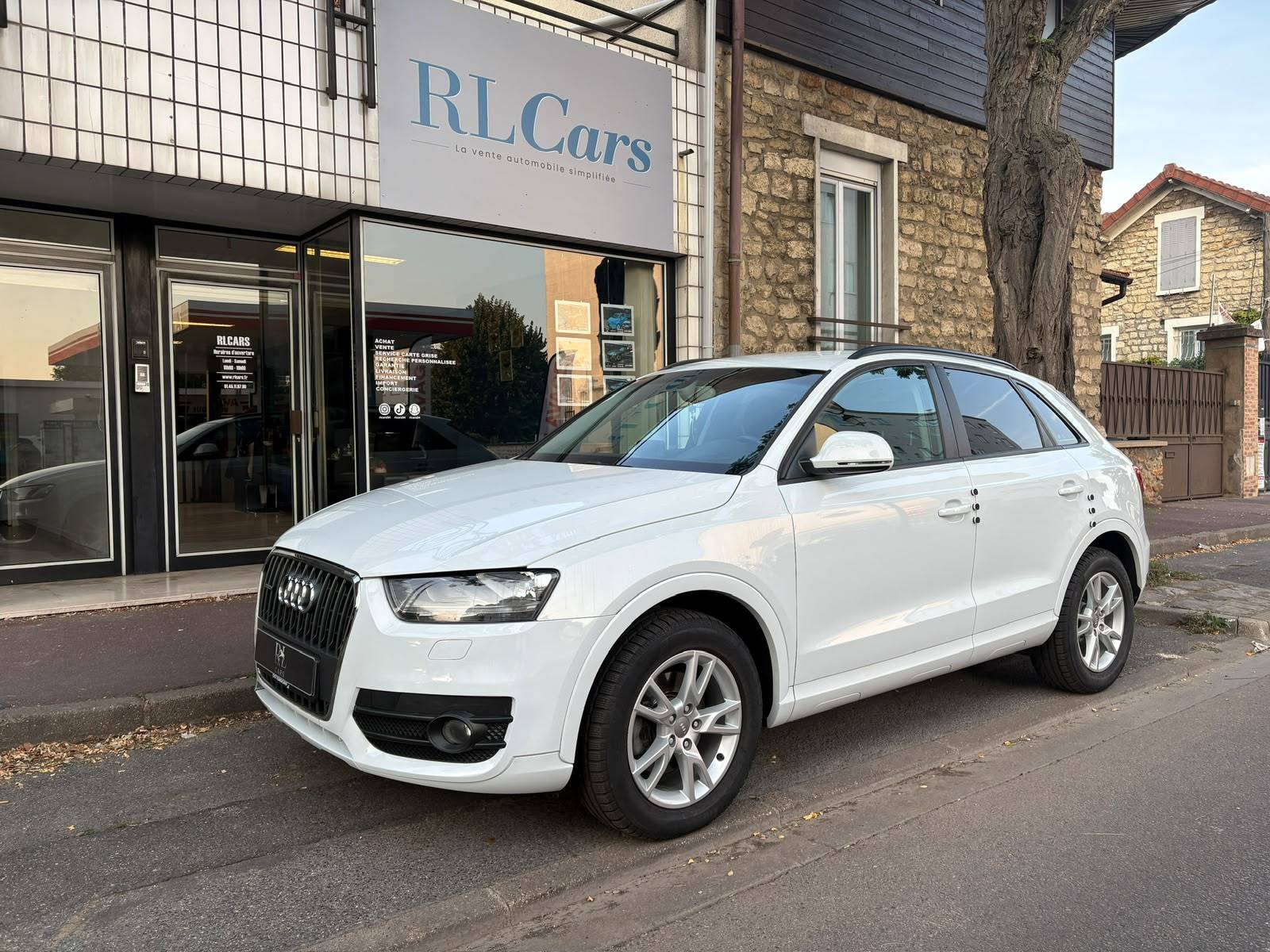 Audi Q3 2.0 TDI 140 Ambiente