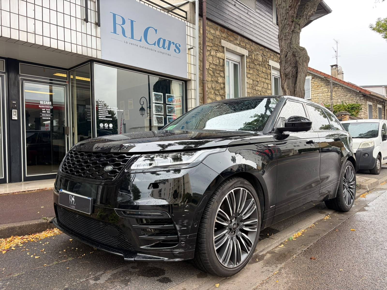 Land-Rover Range Rover Velar 3.0D V6 300ch R-Dynamic HSE AWD BVA